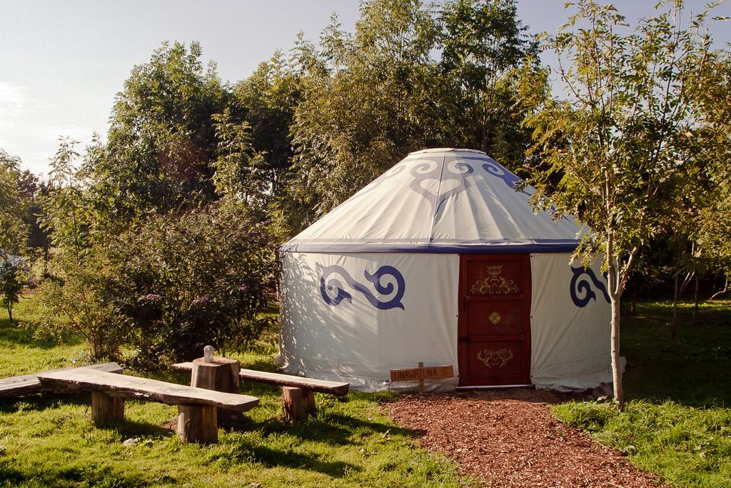 Plush Tents Yurt Village 치체스터 객실 사진